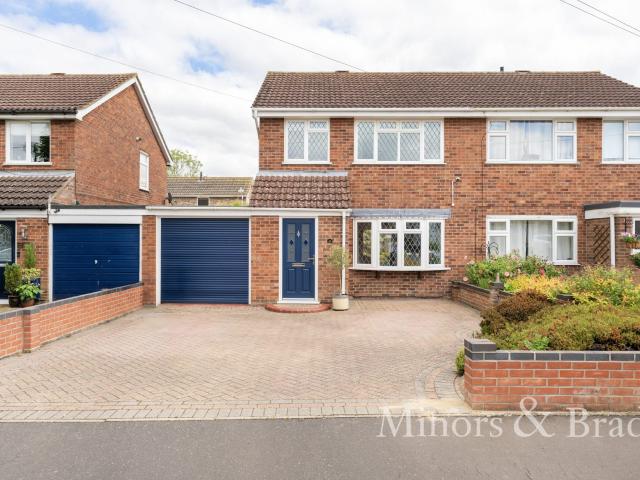 house in Gowing Road, Mulbarton