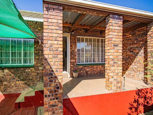 house in Halfway Gardens, Midrand, Gauteng