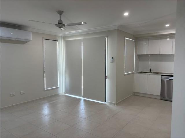 House in Hidden Valley Brand New 3 Bedroom Main with Ensuite Ready to Move In!