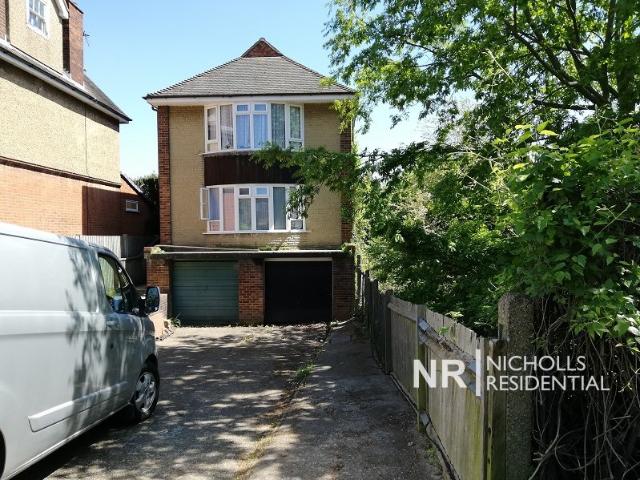 house in Hook Road, Surbiton