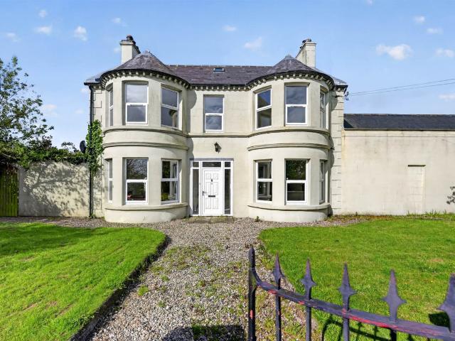 house in Hogstown House, 12 Hogstown Road, Donaghadee, BT21 0NL