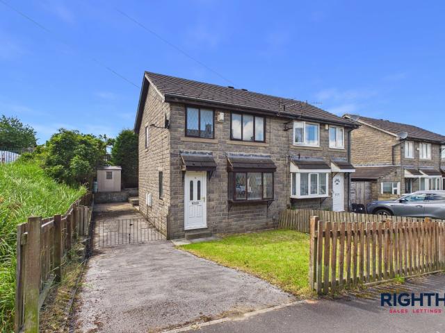 house in Irwell Street, Bradford, BD4