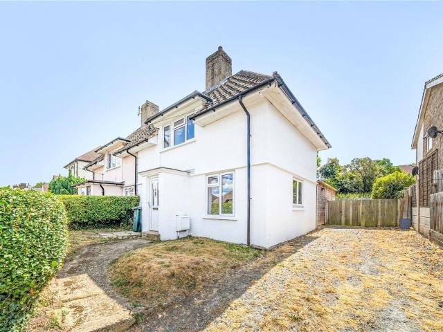 house in Kent Road, Longfield, DA3