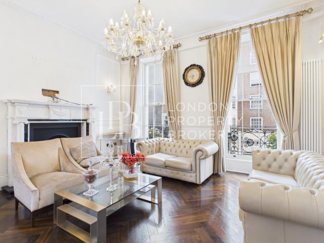 House in Kendal Street, W2