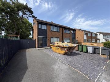house in Kenilworth Drive, Wirral