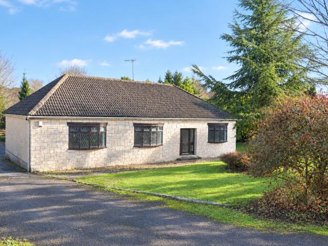 house in Lanark Road, South Lanarkshire, Larkhall, ML9 2UB