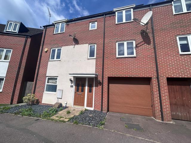 house in Lavender Hill, MK10