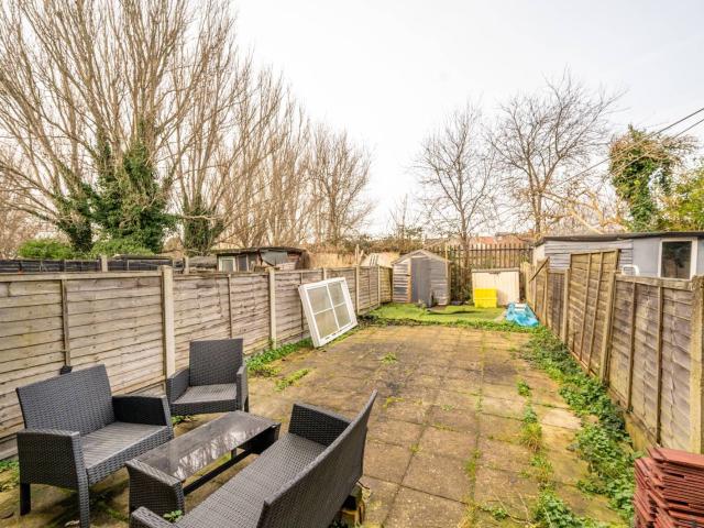 house in Leyton