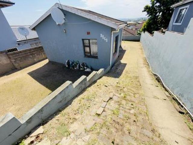 House in Lovu