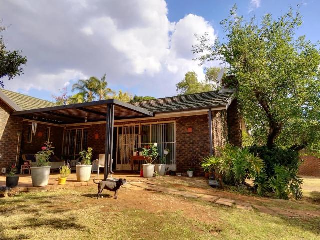house in Lynnwood Ridge, Pretoria, Gauteng
