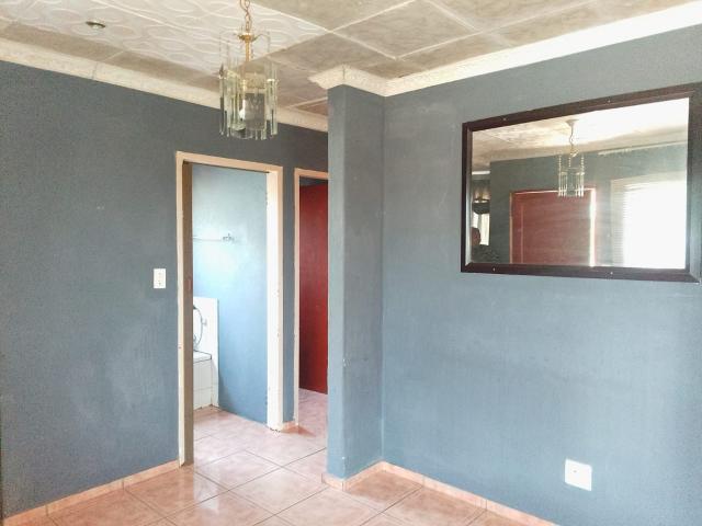 House in Mabopane