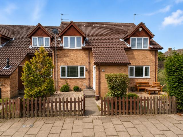 house in Mariners Walk