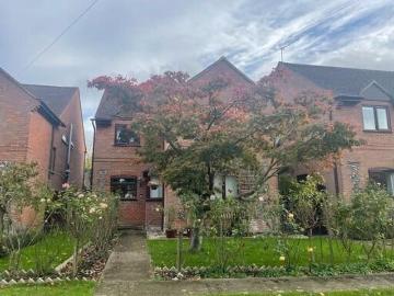 house in Middlemost, Chinnor Road, Aylesbury