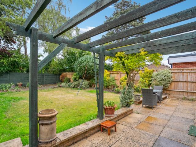 house in Oxfordshire, Abingdon, OX14 3NZ
