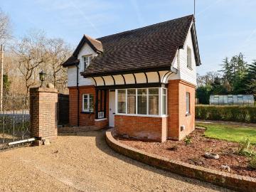 house in Oxshott