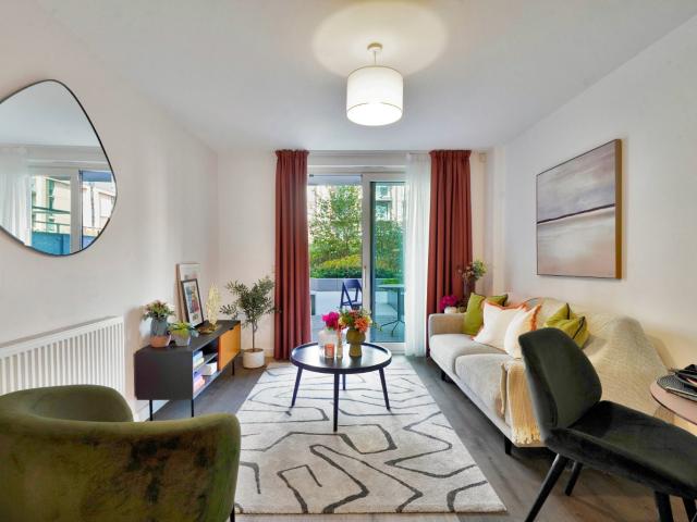 house in Potters, Manchester, M5 4RG