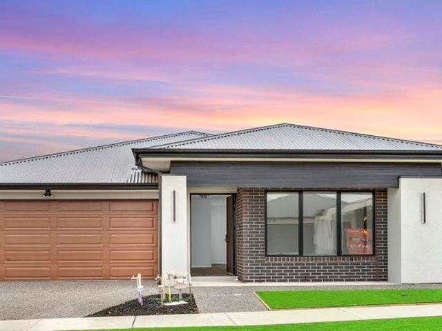 House in Prime location