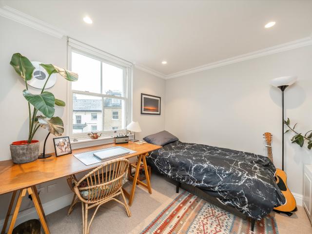 house in Prince Of Wales Road, Haverstock, NW5