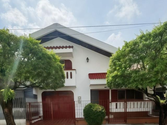 house in Pueblo nuevo, Barrancabermeja, Santander