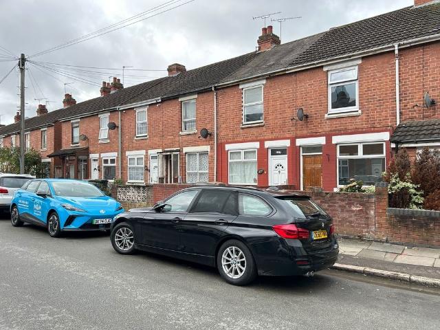 house in Queen Marys Road Foleshill, Coventry CV6 5LR
