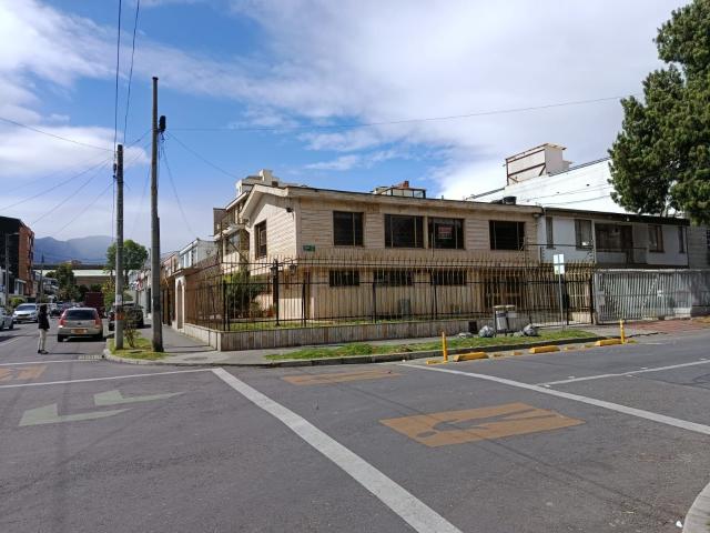 house in Quinta paredes, Bogotá, Bogotá, d.c