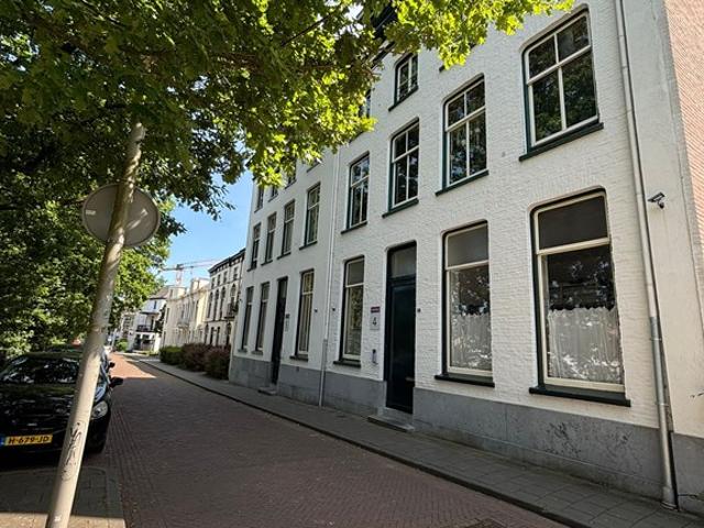 house in Renssenstraat Netherlands
