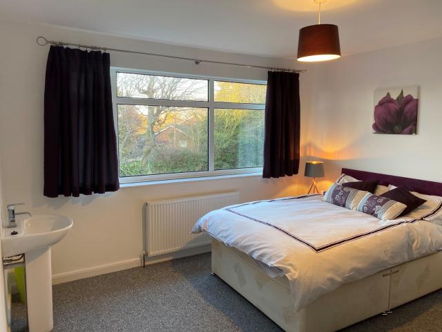 house in Room 1, Cottingham, HU16 5RX