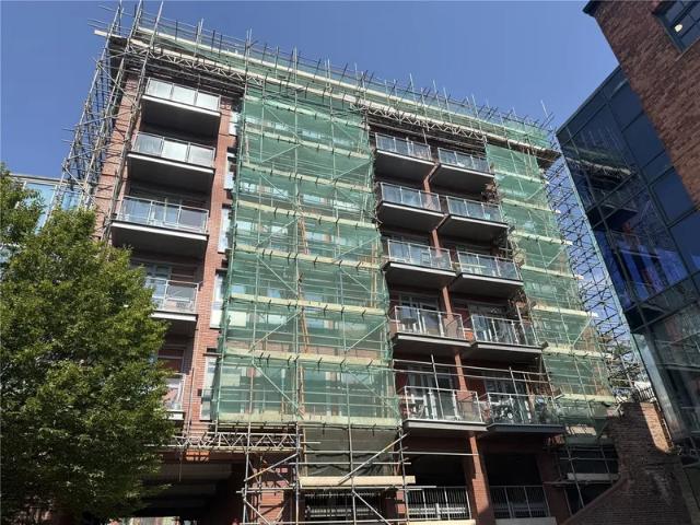 house in Roberts Wharf, East Street, Leeds, LS9