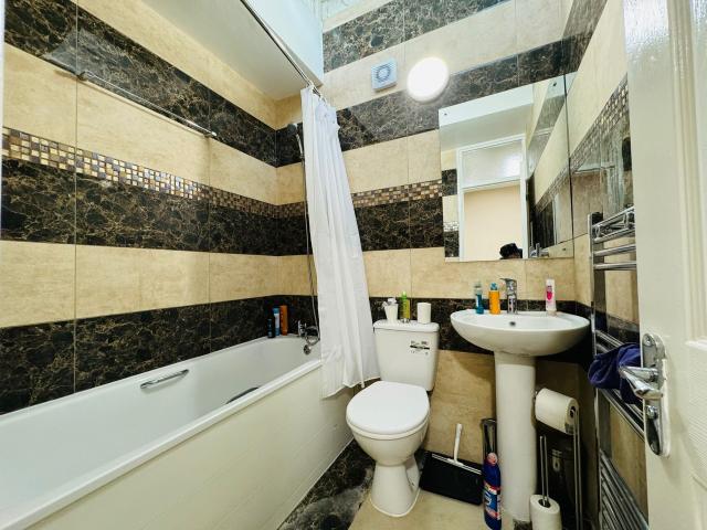 house in RM2 Carmen Street | Poplar | London | E14 6NW