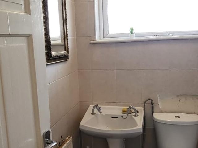 apartment in RM4 Glengall Grove | Isle of Dogs | London | E14 3NE