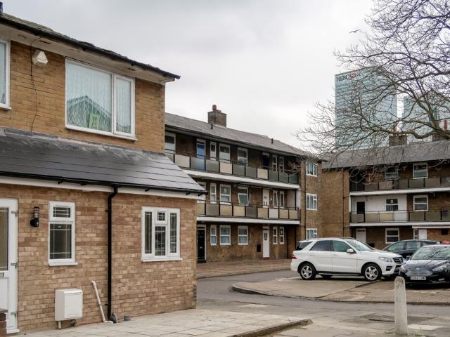 house in RM4 Pekin Close | Poplar | London | E14 6HA