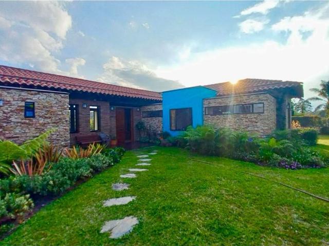 house in San Antonio de Pereira, Rionegro, Antioquia