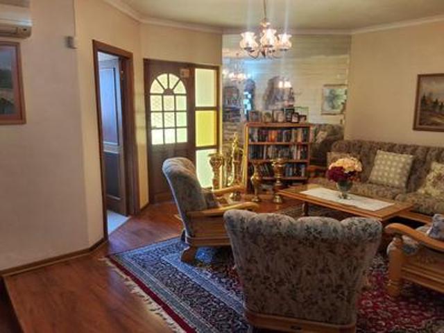 House in Shallcross