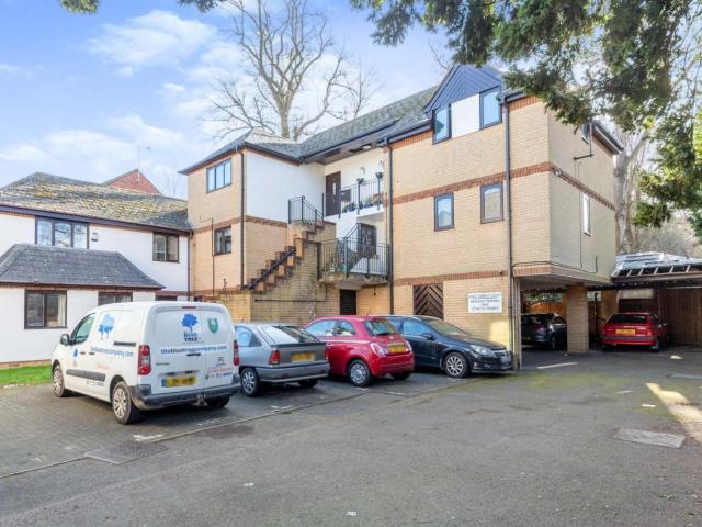house in St Annes Court, Hitchin, SG5