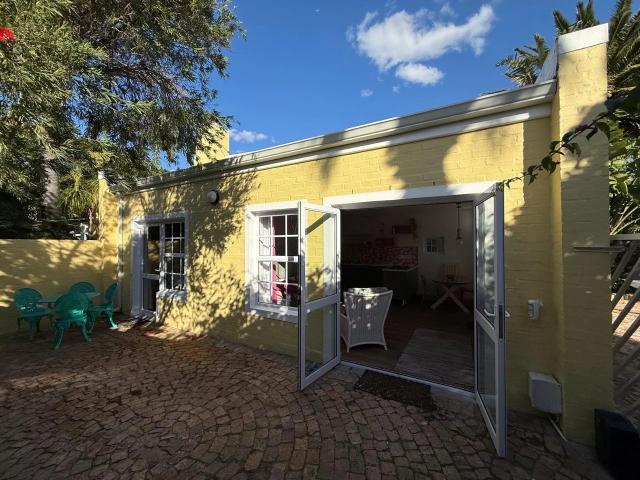 house in Sunset Beach, Milnerton, Western Cape