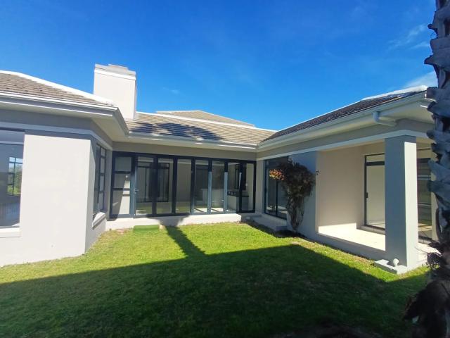 house in Sunset Links, Milnerton, Western Cape
