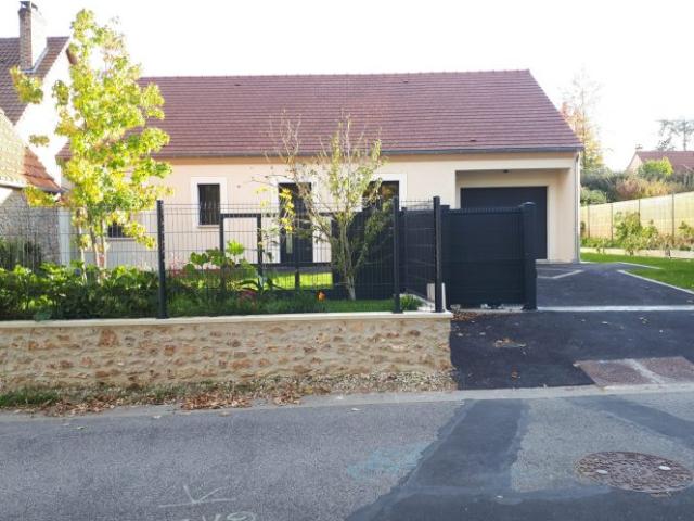house Le Tremblay sur Mauldre 78490