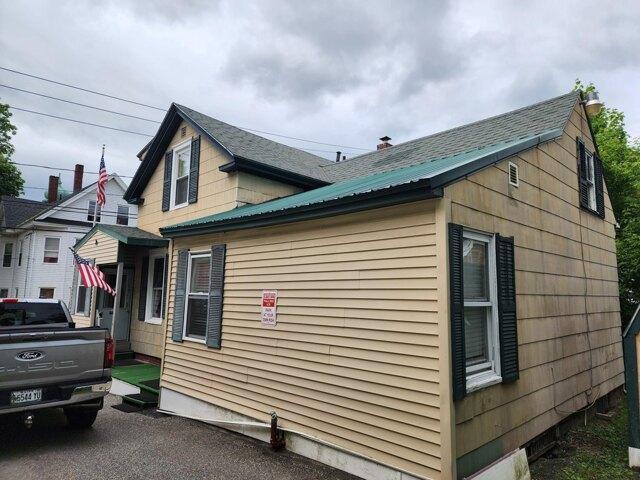 house Lewiston ME ES105614993