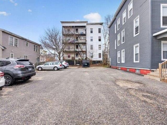 house Lewiston ME ES105722224
