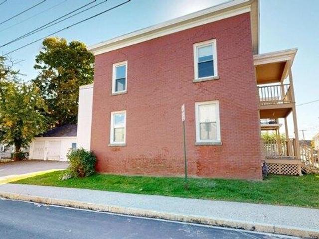 house Lewiston ME ES105870378