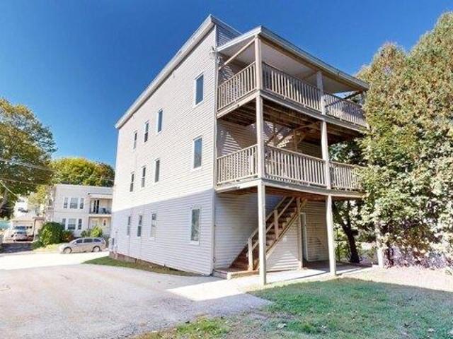 house Lewiston ME ES105871574