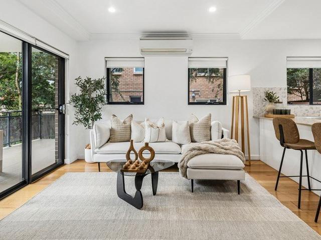House like garden apartment