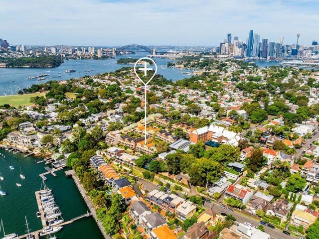 House like Harbourside Living with Northerly Water Views