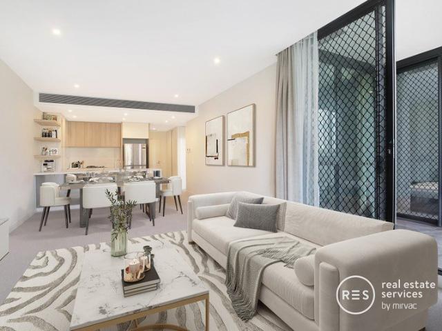 House like living with treetop vistas just 250m to Tramsheds