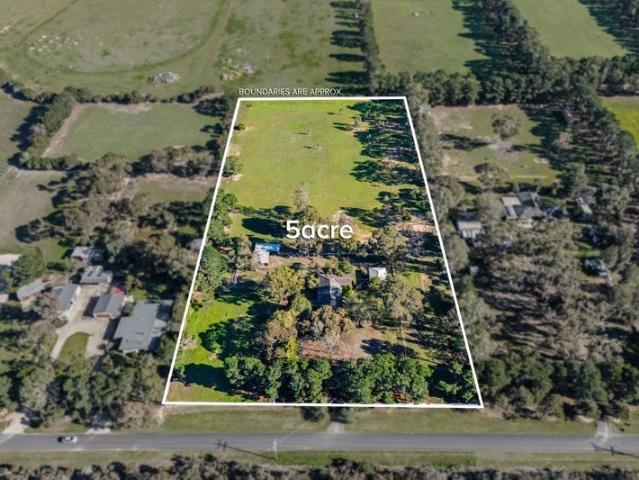 A 5 Acres Rural Lifestyle Opportunity with Endless Potential!