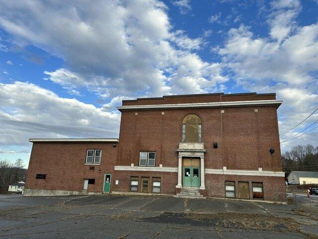 house Livermore Falls ME ES105557638