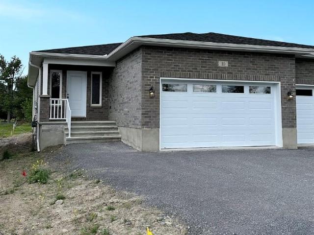 House Long Sault ON 101252029