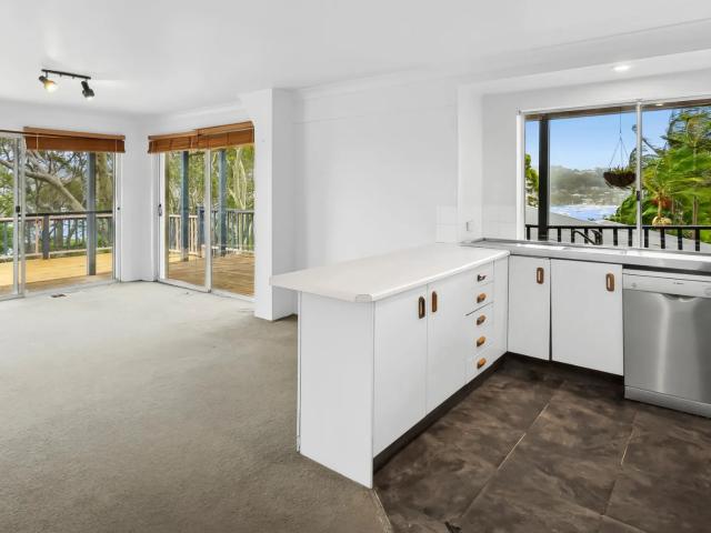 house Lower 47A Prince Alfred Parade, Newport