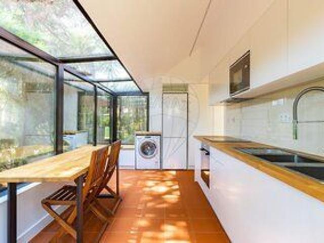 House Modern 2 bedrooms Cascais tennis court, balcony, garden