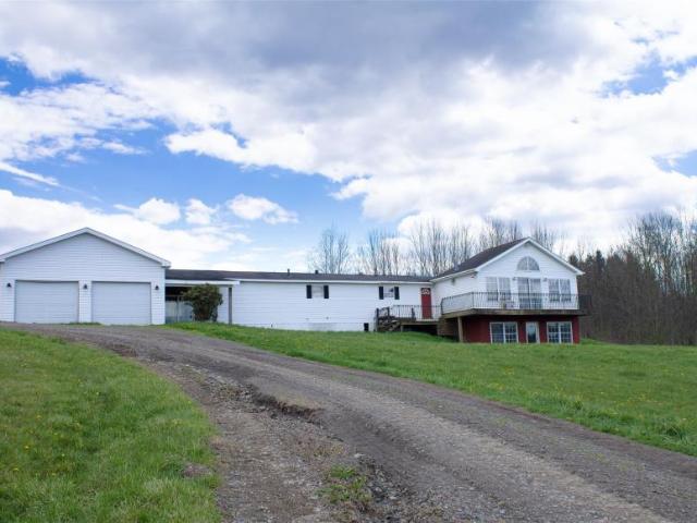 house New Berlin NY DS101986472